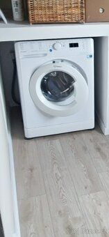 Pračka Indesit BWSA  61253 W EU - 2