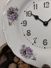 Porcelánové hodiny - 2
