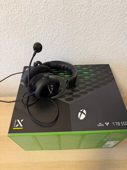 XBOX SERIES X 1TB V TOP STAVU - 2