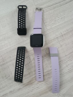 Fitbit Versa Lite Edition, dámské chytré hodinky - 2