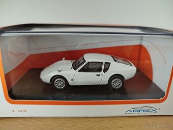 Predám modely aut Škoda a UVMV GT 1:43. - 2