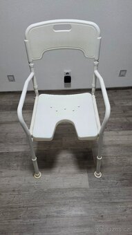 Sedačka do sprchy pro seniory - 2