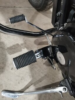 Suzuki intruder 800 - 2