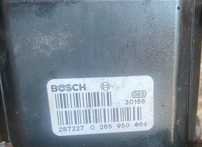 Řídící jednotka ABS Peugeot/Citroen - 2