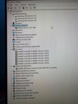 Stolní PC + 2x monitor - 2