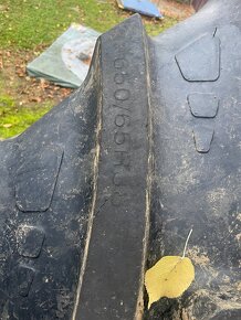 Prodam pneu 650/65 R38 - 2