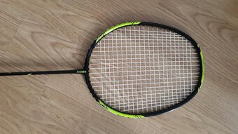 Badmintonová raketa - nová - 2