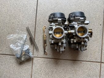 Karburátory Mikuni BST 33 - 2
