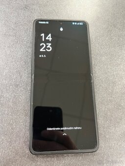 Oppo Find N2 Flip na náhradní díly - 2