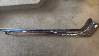Profi hokejky Bauer a CCM - 2