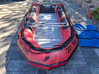Nafukovací člun Quicksilver 420 - 2