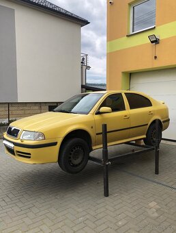 Zvedák na auta - 2