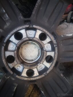 Letní pneu 205/55R16. 6.5jx16H2 - 2