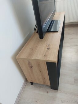 TV stolek - 2