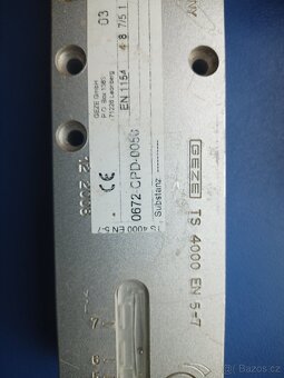 Dveřní zavírač GEZE TS 4000, velikost 5-7 - 2