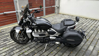 Triumph Rocket 3 GT - 2