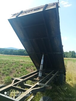 Prodám vlek PZS 40 třístranný sklápěč , SPZ - 2