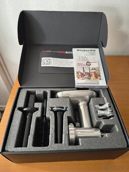 Kovový mlýnek na maso KitchenAid 5KSMMGA - 2