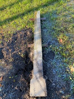 Betonové sloupky na plot - 2