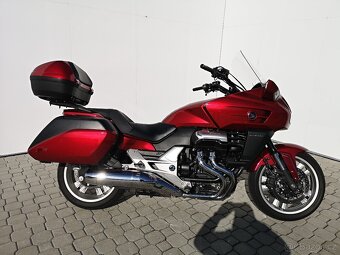 Honda CTX 1300, r.v.2016, nové v ČR, najeto pouze 8.787 km - 2