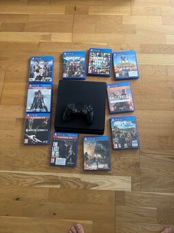 PlayStation 4 500 GB - 2