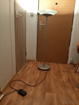 Stojatou lampu - 2