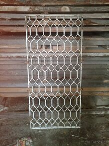 Mříž kovová 2 kusy - 2