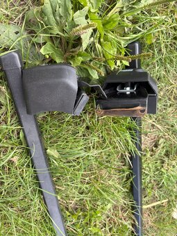 Nosníky na Škoda Rapid - 2