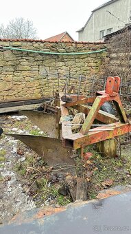 Prodám staré polnohospodářské vybavení - 2