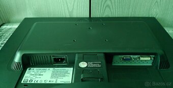 LG Flatron W2042T a W2242T - 2