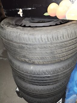 205/55/R16  94V  Barum Bravuris 5 - 2