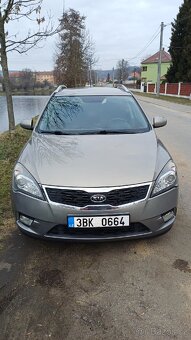 Kia ceed 1.6, 85kW, kombi, 2010 - 2