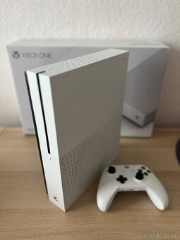 XBOX ONE S 500 GB V TOP STAVU - 2