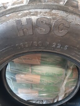 Continental 295/80 R 22.5 - 2