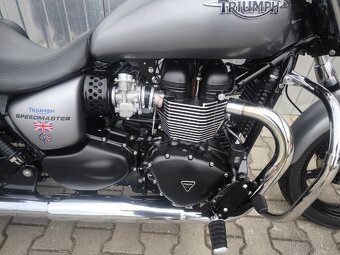Triumph Speedmaster 900 - 2