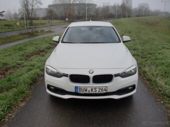 Prodám BMW 318i,10/2016,226000km,servis. - 2