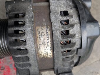 Honda CR-V alternátor. - 2