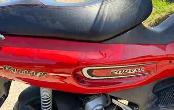 Gilera Runner 200VXR Rok 2005/06 - 2