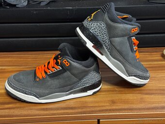 Jordan 3 retro fear - 2