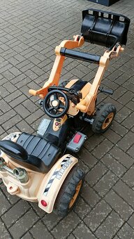 Dětský traktor - 2