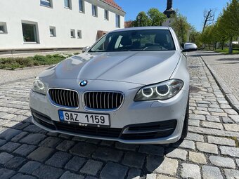 BMW F10 520d 140 KW 2016 TAŽNÉ,  2X KOLA, 6,5 L/100 km - 2