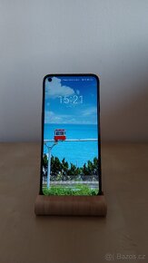 Realme 8 5G - černý, zánovní + nabíjecí kabel - 2