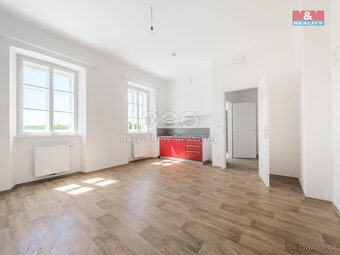 Pronájem bytu 1+kk, 31 m², Studeněves, okr. Kladno - 2