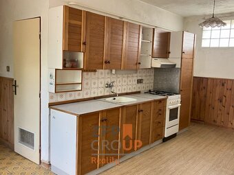 Prodej rodinného domu o rozloze 240 m2 - Újezd u Rosic - 2