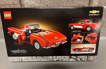 LEGO Icons 10321 Chevrolet Corvette - nové - 2