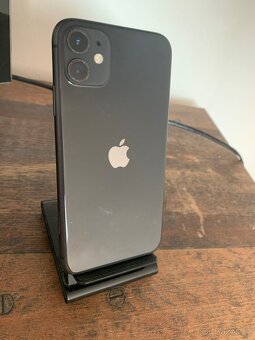 iPhone 11 64GB - 2