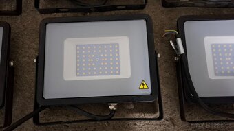 Led světlo 50w VT-50 (230v) LED Floodlight - 2