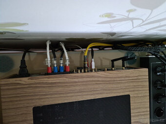 Stereo zesilovač NAD C3050 LE Limited Edition v retro design - 2