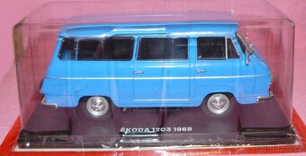 Škoda 1203 (1968) Hachette 1:24 - MODRÁ - 2