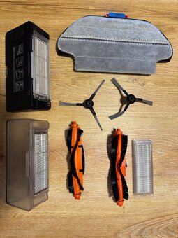 Robotický vysavač Xiaomi Vacuum Mop Pro s funkcí mopování - 2